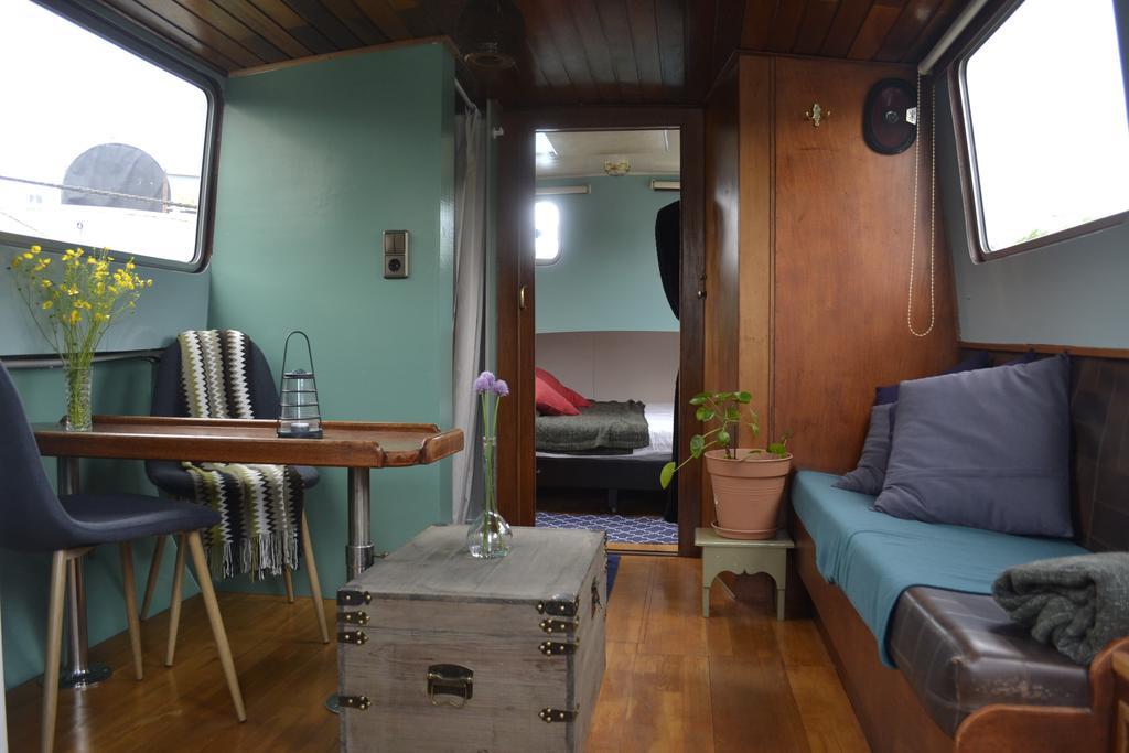 Floating B&B Amsterdam Luaran gambar
