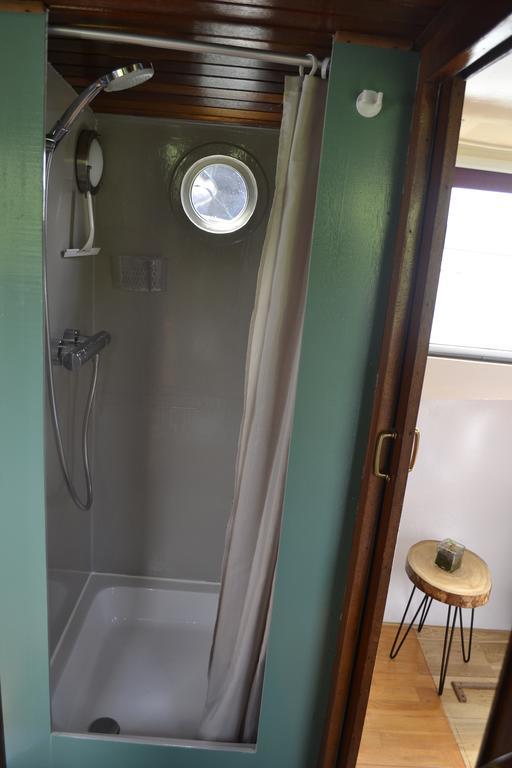 Floating B&B Amsterdam Luaran gambar